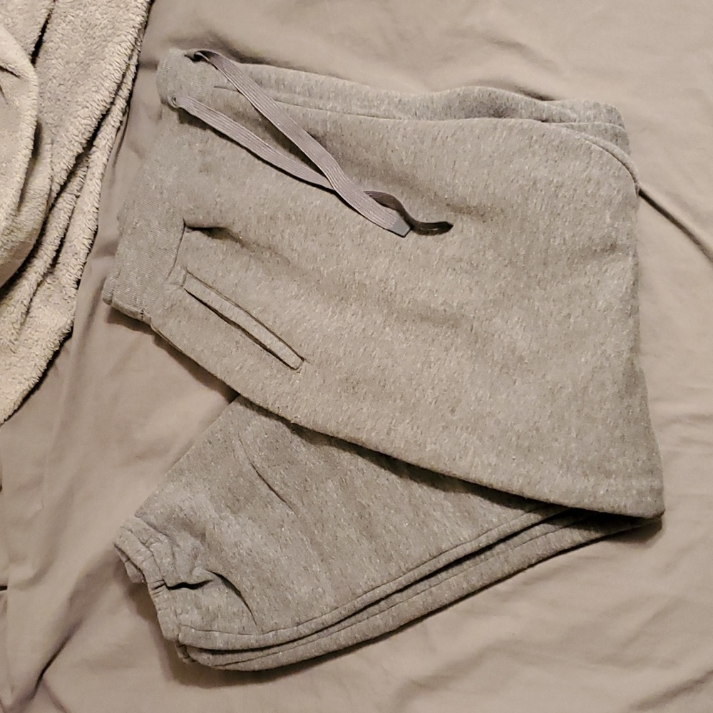 Xersion size large, gray fleece lined pants, loose joggers